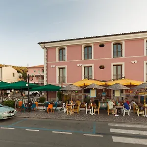 La Vecchia Scuola Apartment